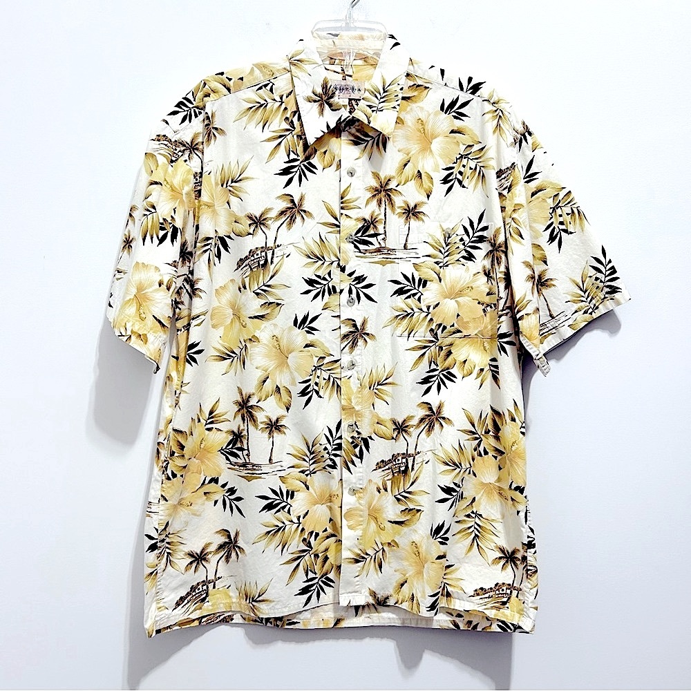 Men’s Summer Short Sleeve Button Down Shirt Tropical Hawaiian Style